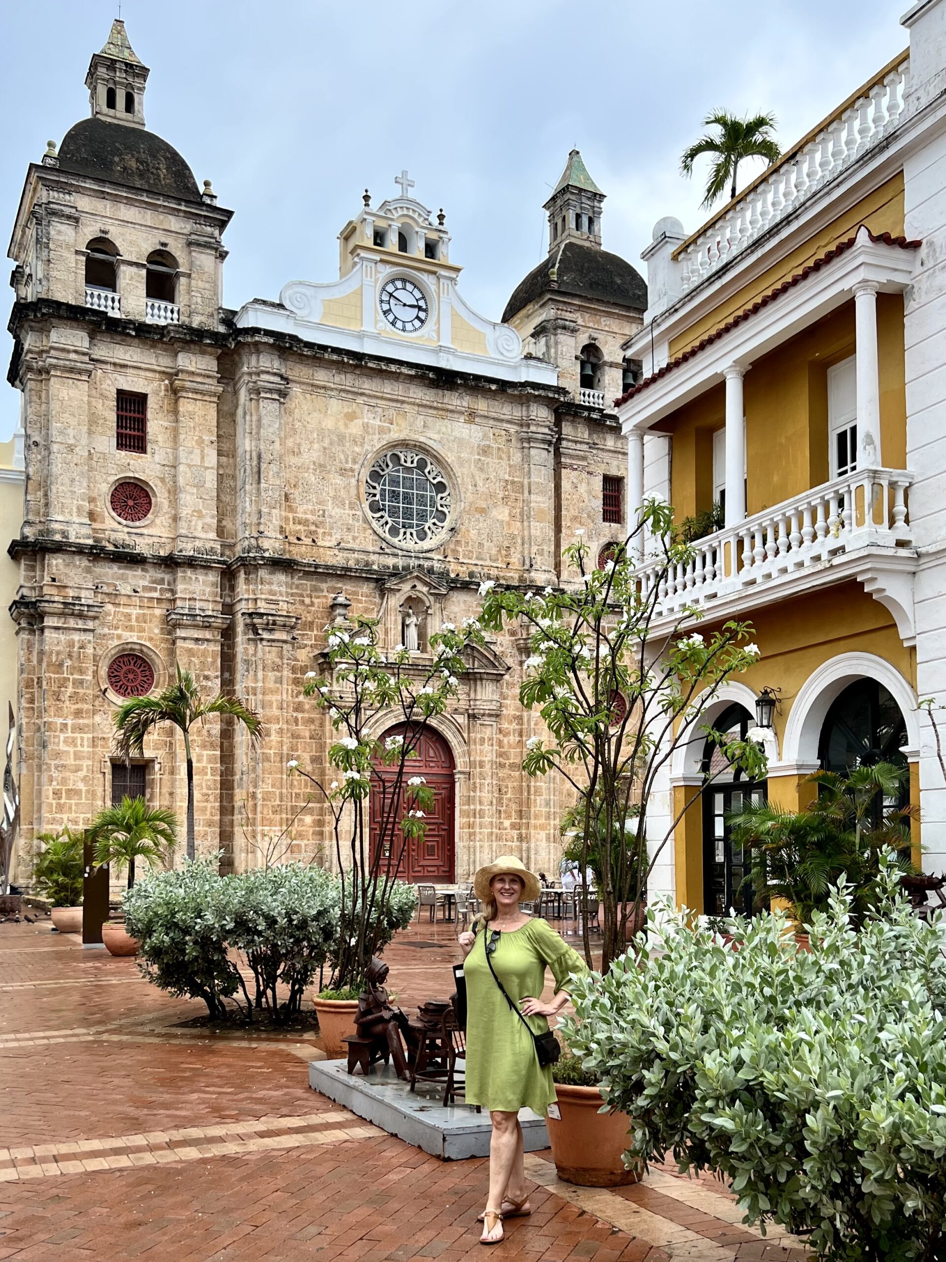Cartagena Unforgettable: Half day Private City Tour by Peace Travel Colombia